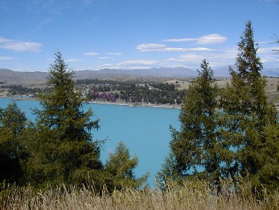 デカポ湖